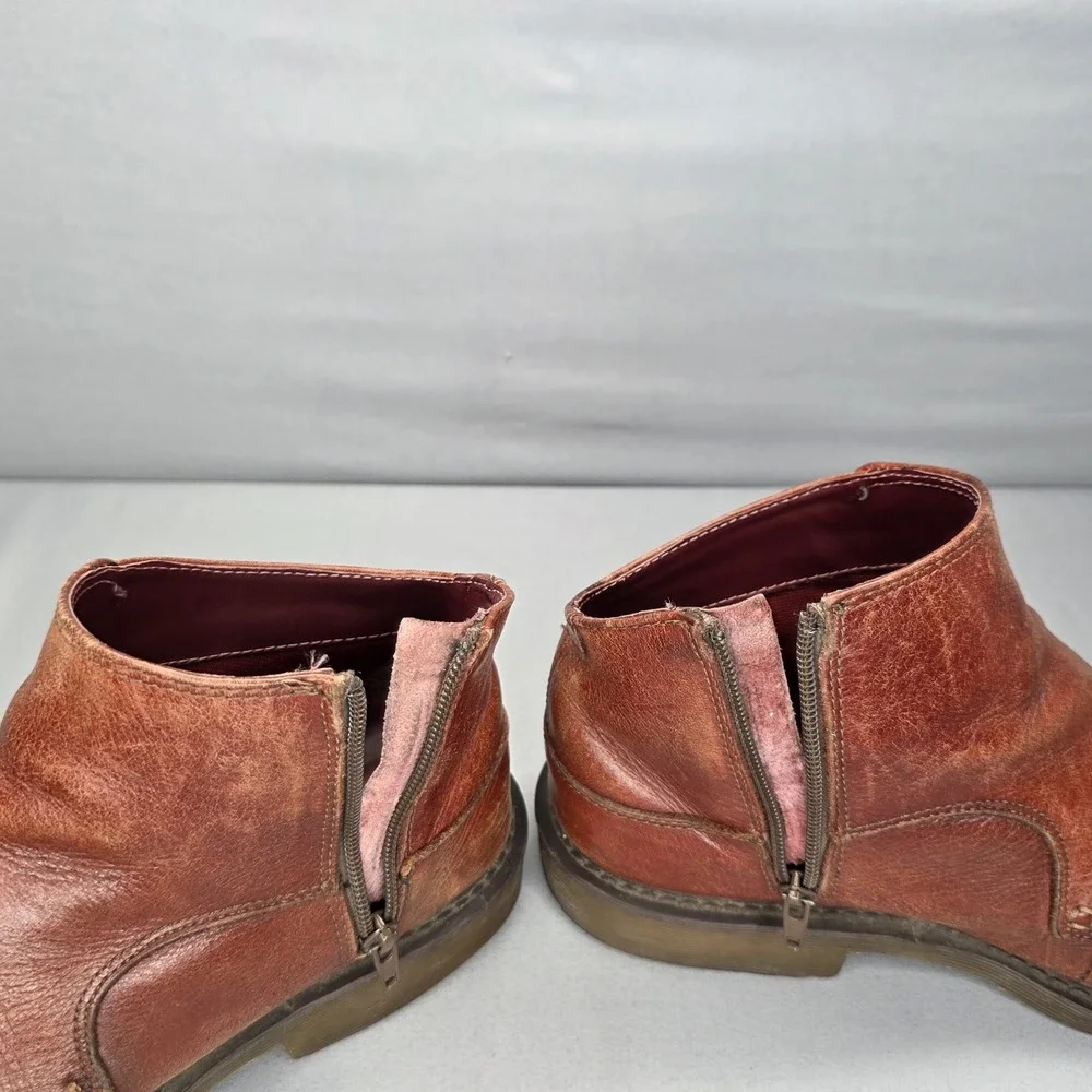 Dr. Martens Smiths Boots Mens 10 Womens 11 Brown Asymmetric Ankle Zip Up Leather